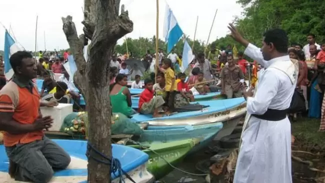 srilanka_sacerdote