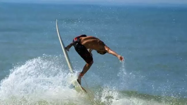 surfeando