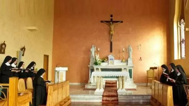 fermo