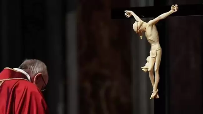 pope-triduo-pascual