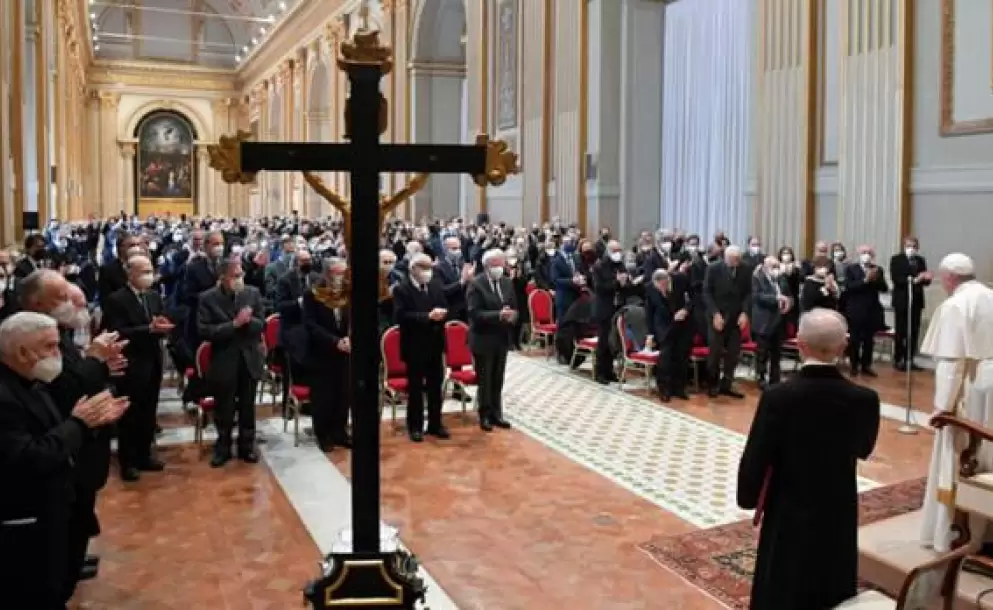 Papa Francisco exige justicia: “Los últimos, los indefensos y los débiles tienen derechos que deben ser respetados y no pisoteados”