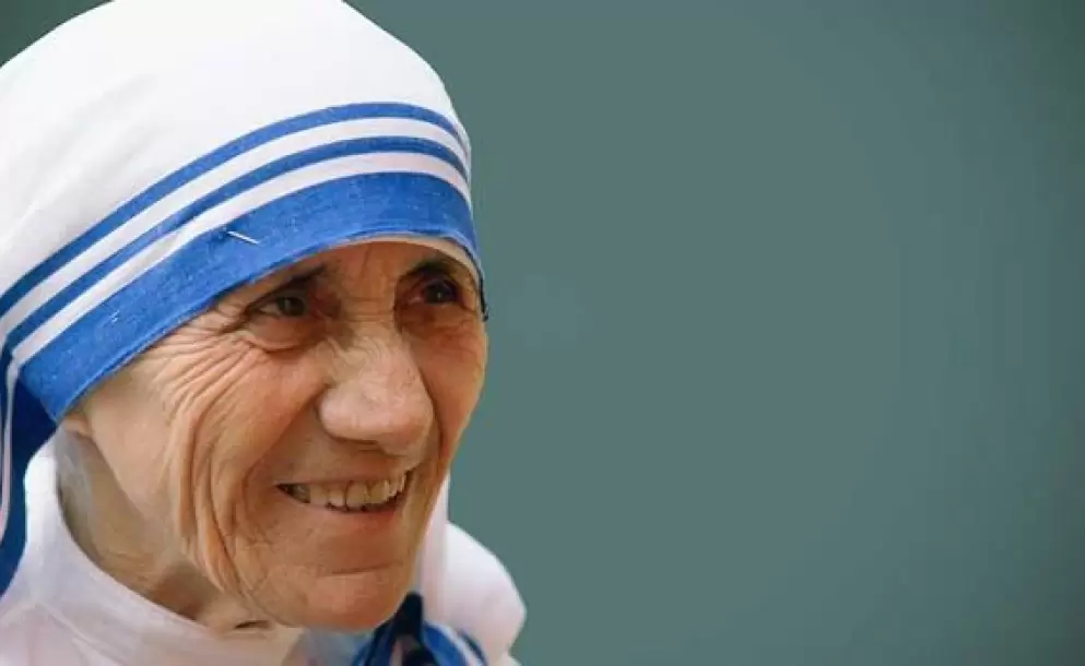 Sacerdote Omar Portillo cuenta desde Perú el milagro que habría recibido de Dios mediado por Santa Teresa de Calcuta