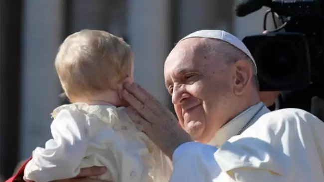 Dios nos guarde del pietismo hipcrita y presuntuoso dice el Papa Francisco y anima a ser espontneos al orar