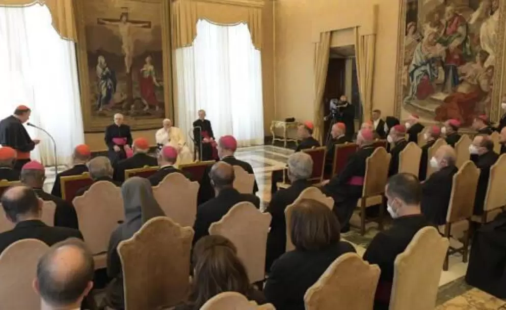 El Papa llama al anuncio del Evangelio de la paz que desarma los corazones incluso ante los ejrcitos