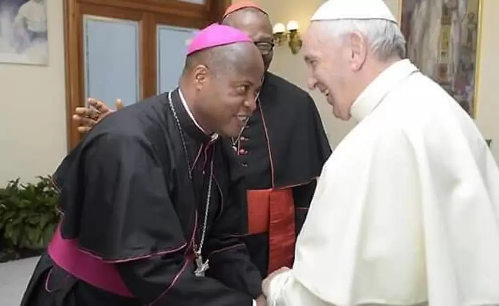 El nuevo cardenal Okpaleke dice estar muy preocupado por la "supervivencia del cristianismo" en Nigeria