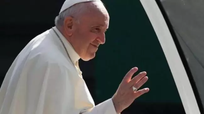 El Papa viaja a Kazajistn a unir fuerzas por la paz