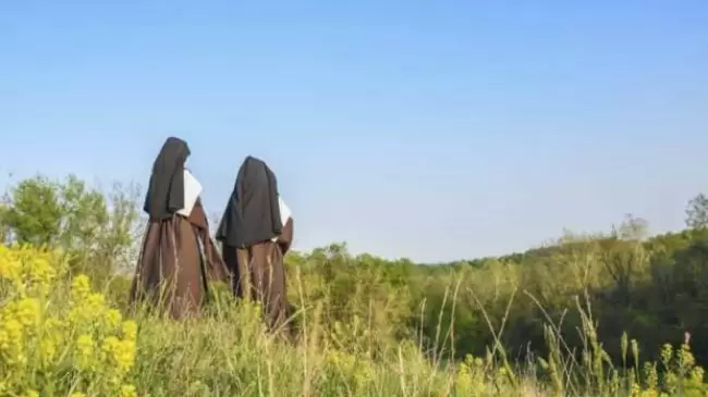 De mormonas a carmelitas descalzas: la impactante conversin a Cristo de dos valientes mujeres