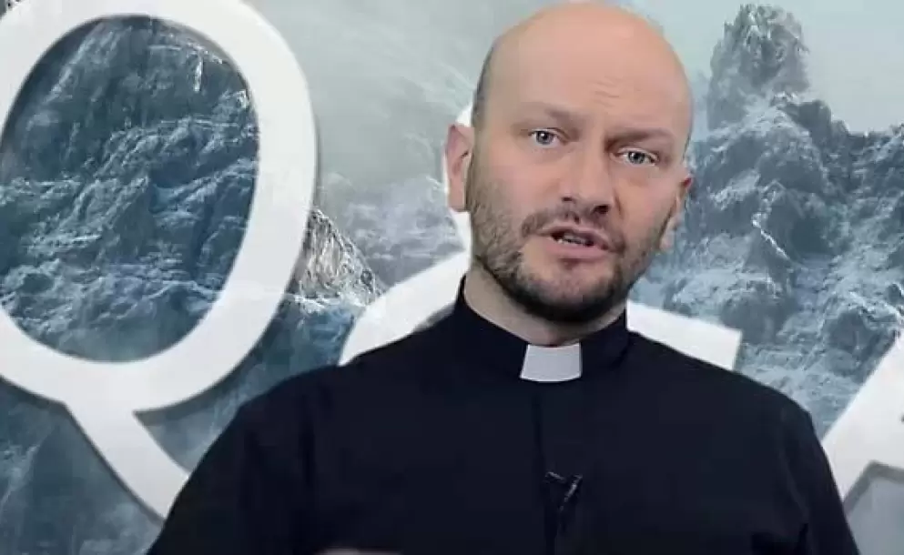 Padre Pawel Sawiak: Culpar de todo lo malo a Satanás permite que algunos se laven las manos