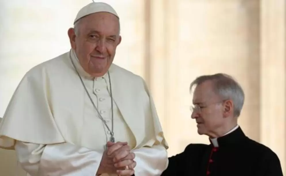 “Cuidar de los pobres y necesitados” para “ir adelante en la santidad”, alienta el Papa Francisco