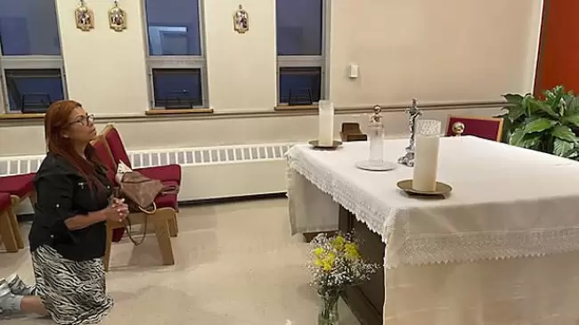 He recibido dos grandes milagros en mi vida gracias a la adoracin, afirma Sara Martnez desde Nueva York