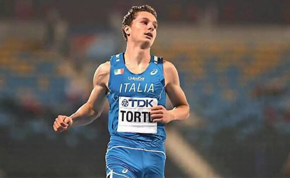 La intimidad contemplativa del medallista olmpico Filippo Tortu que atesora una selfie con el Papa