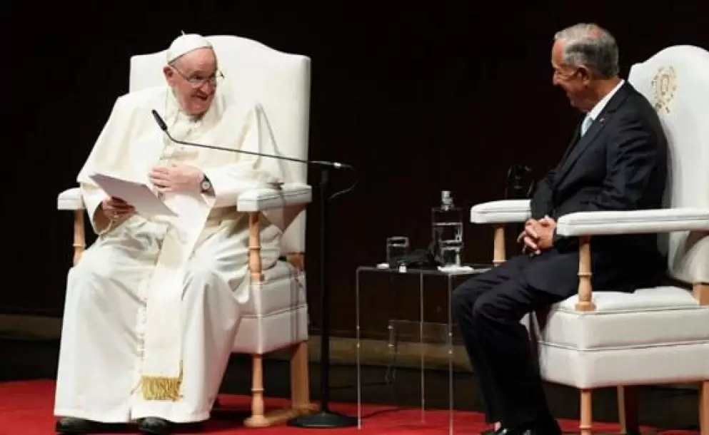 Desde Lisboa el Papa alienta la esperanza sobre el medioambiente, los jvenes y la fraternidad. Mensaje completo