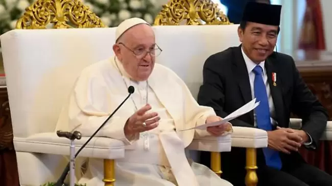 En Indonesia el Papa Francisco alienta a respetar las diferencias con el dilogo interreligioso