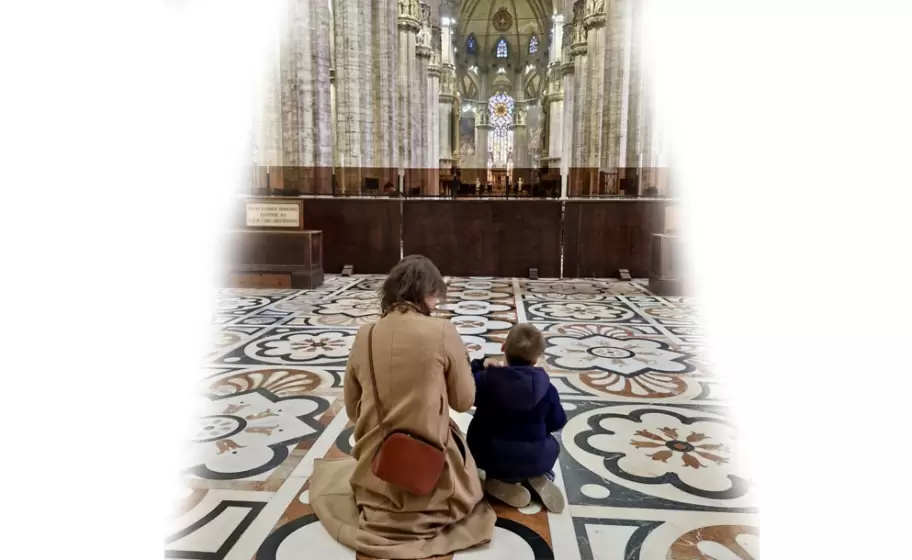 carole juge-llewellyn e hijo.