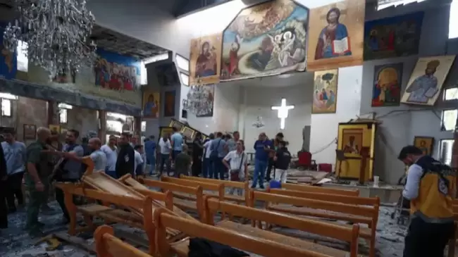 Isis masacra fieles durante Eucarista en Iglesia de Damasco: 22 muertos y 63 heridos