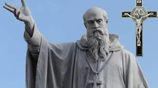 San Benito Abad y el secreto de su cruz con medalla que expulsa demonios