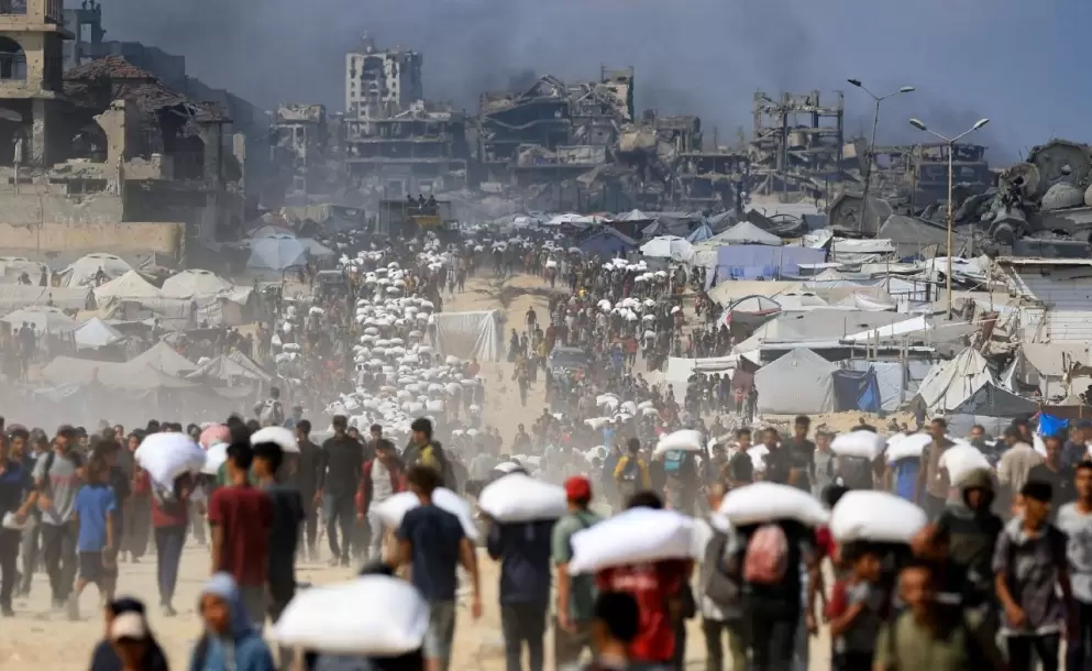 Un pueblo bajo las bombas y la globalización de la indiferencia