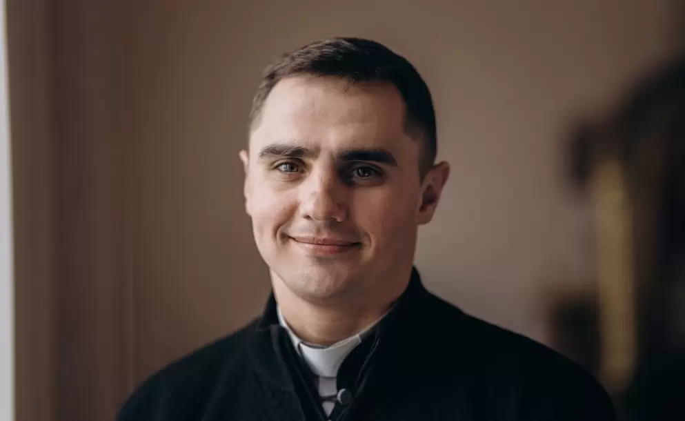 Sacerdote ucraniano devoto de Ftima enfrent la invasin rusa de su parroquia: "Rezo por la conversin de Rusia"