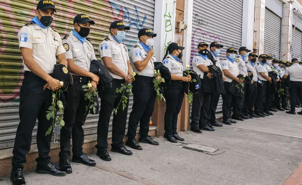 Autoridad y persuasin