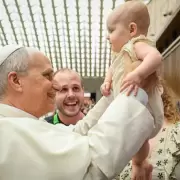 "Pongan fin al conflicto en Tierra Santa que ha causado tanto terror, destruccin y muerte!", pide el Papa Len XIV