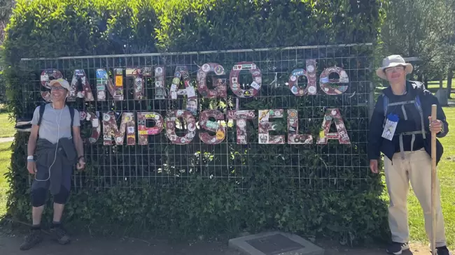 Stefan Pace y su hijo Marko a la derecha.