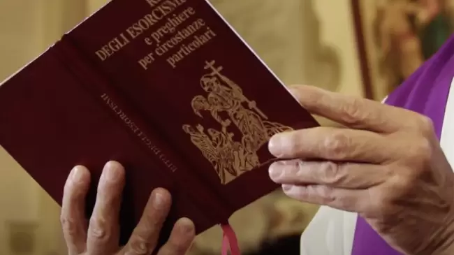 Mentira y desinformacin sobre los exorcistas catlicos. Asociacin Internacional de Exorcistas lo advierte