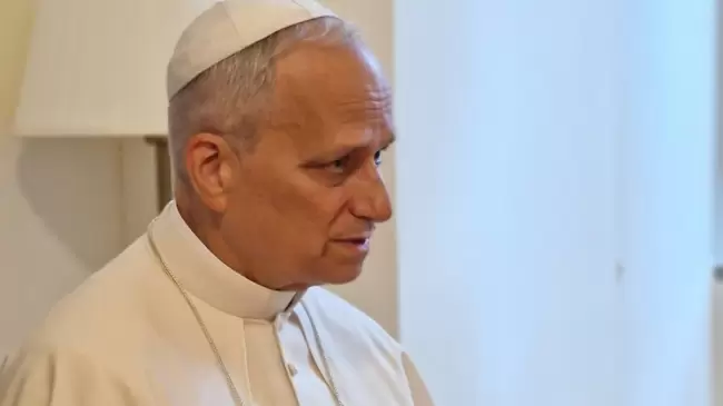 Lo que el Papa Len XIV respondi a la pregunta de "Crux" sobre la comunidad LGBTQ+, la mujer y Fiducia Suplicans