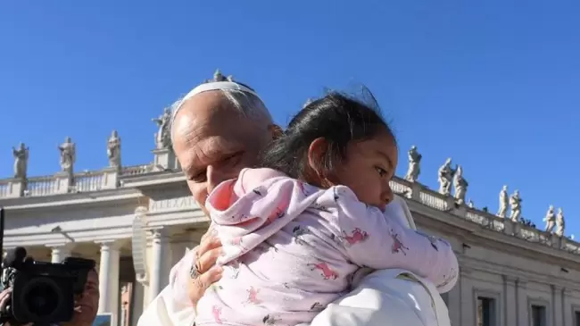 Papa Len XIV alienta a confiar en la resurreccin, que es "la fuerza infalible del amor de Dios"