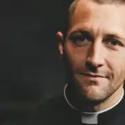 Nuevo estudio seala que los sacerdotes norteamericanos desconfan de sus obispos y estn en alto riesgo por 'burnout'