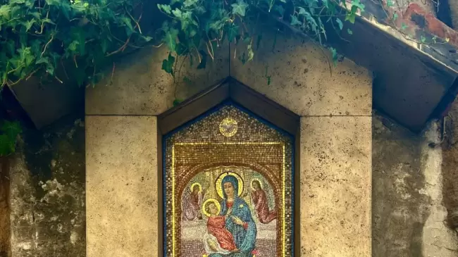 800 Madonnelle protegen Roma desde hace 5 siglos, y mediando milagros