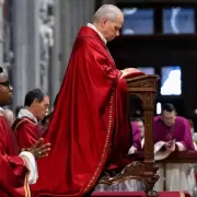 (Finalizado) �nete a orar en l�nea con el Papa Le�n XIV. Vigilia de Oraci�n por la Paz del Mundo