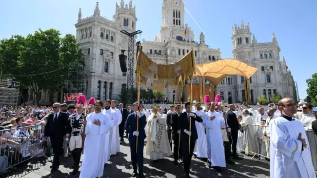Religiosidad popular y atenci�n a los �ltimos