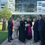 El Santo Padre Le�n XIV env�a al arzobispo Paul Richard Gallagher a Ucrania en misi�n "por una paz justa"